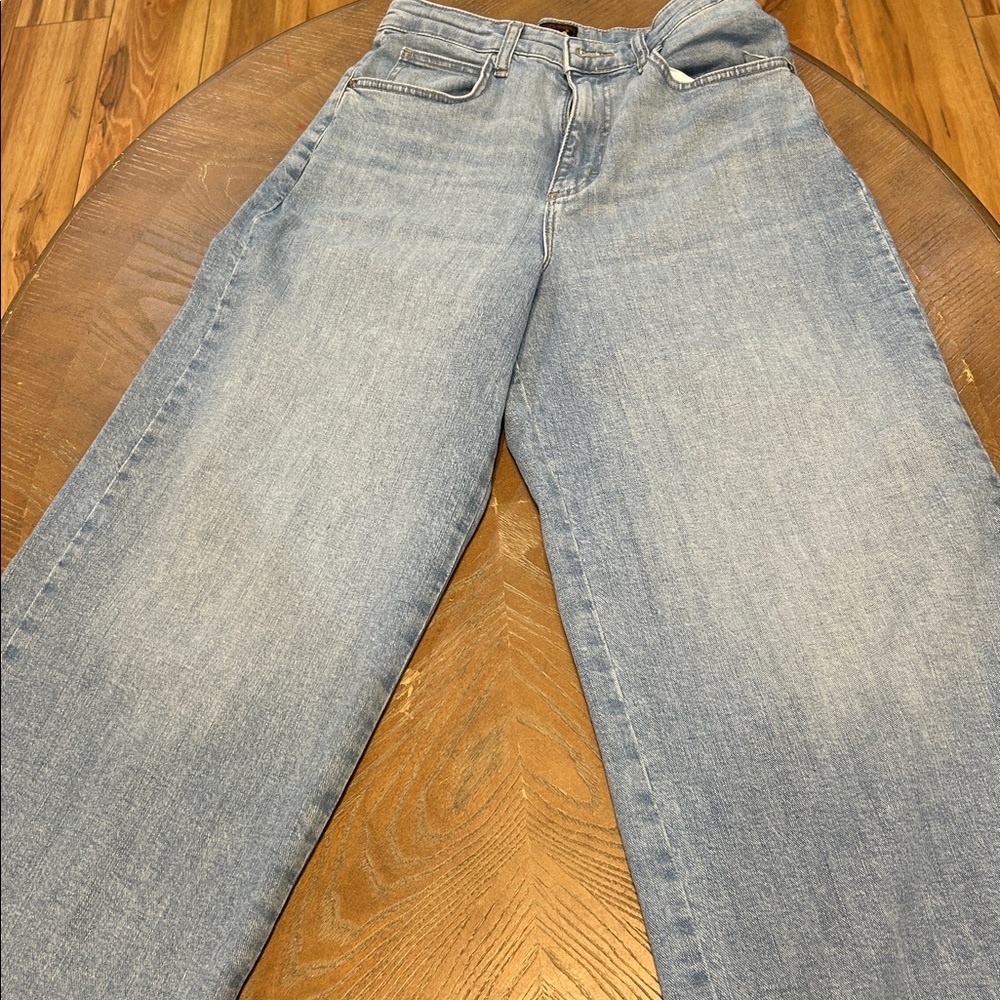 Lee Light Wash Denim Jeans - Picture 4 of 5